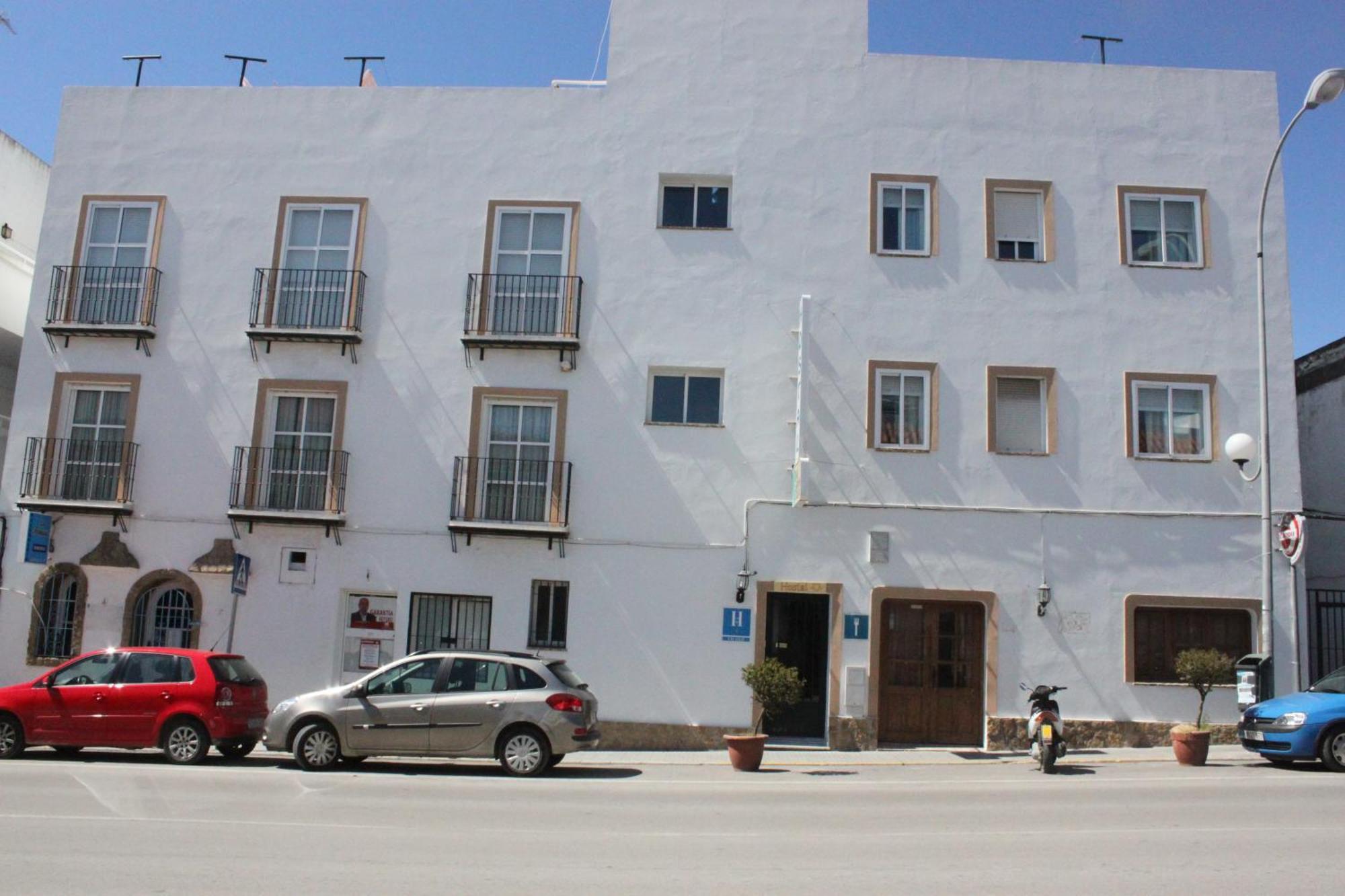 Hostal El Yunque Conil De La Frontera Esterno foto
